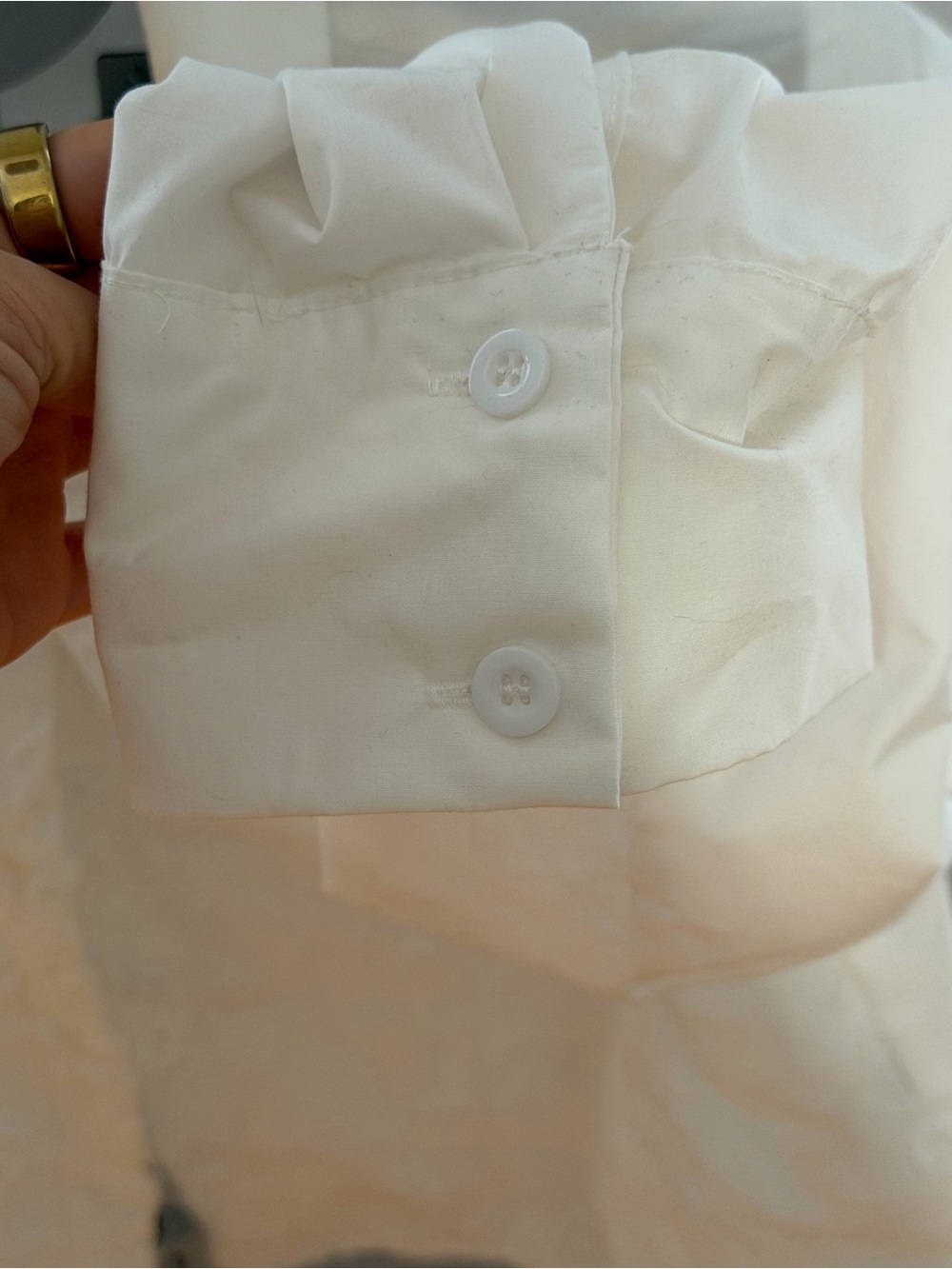 Cream Lace Cropped Button-Down Shirt - Picture 8 of 9